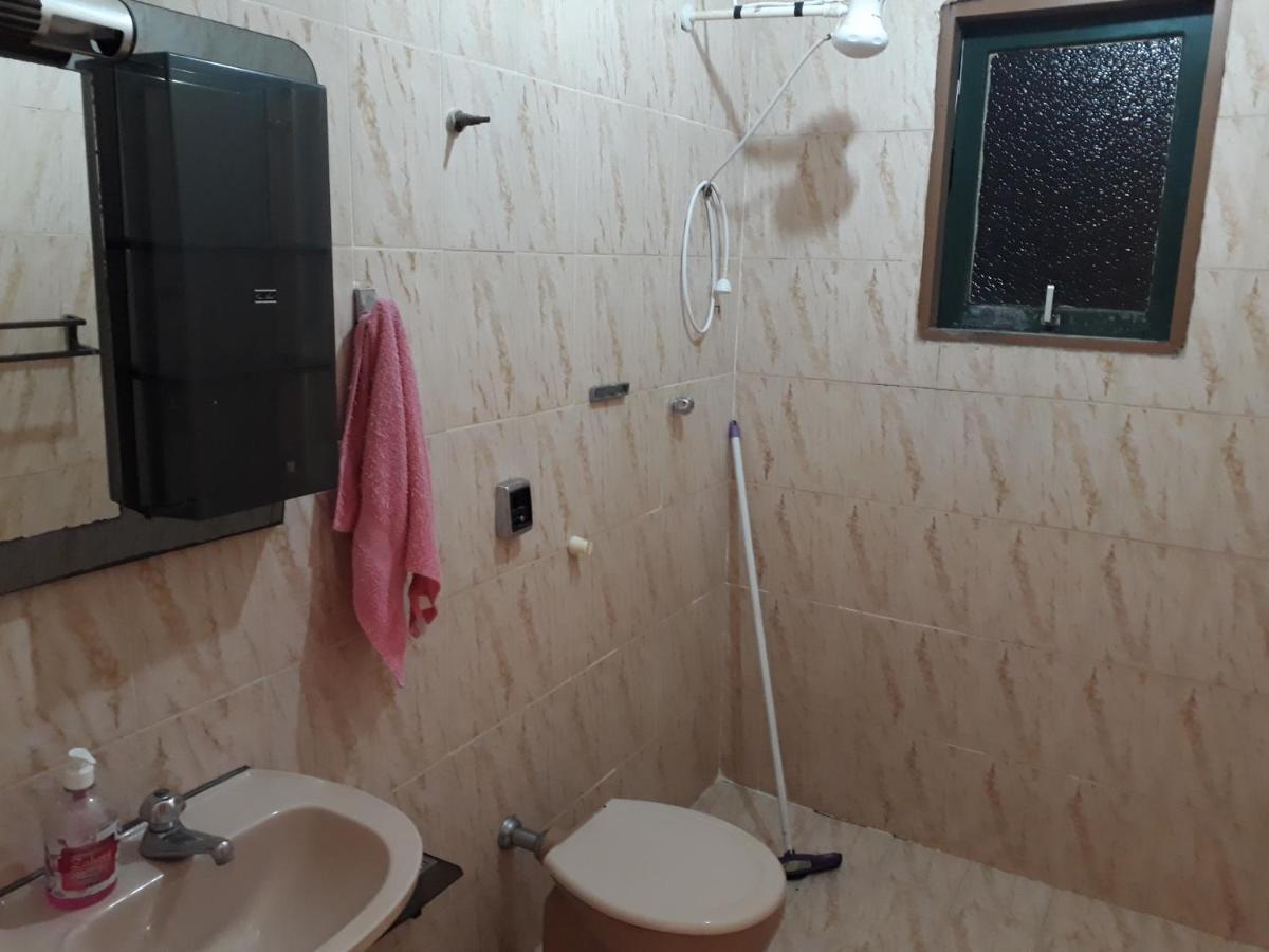 Quartos Proximo Ao Centro De Ilhabela Apartman Kültér fotó